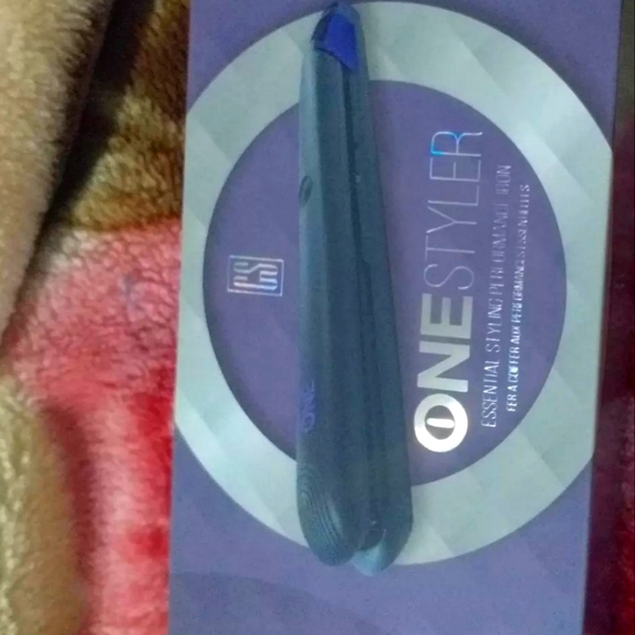 Hair straightner - Picture 1 of 1